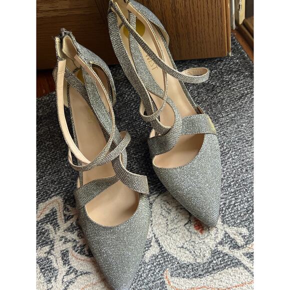 Nine‎ West silver glitter size 8 strappy heel - Picture 7 of 8